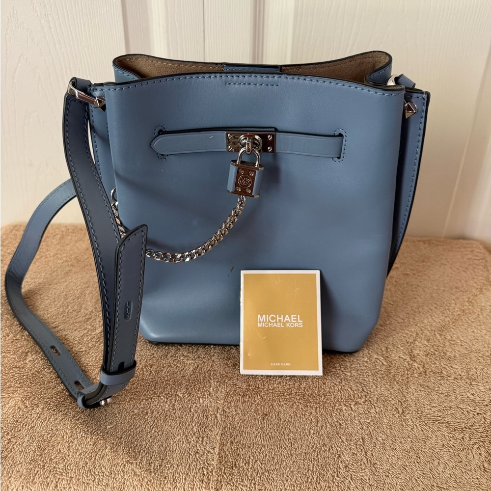Michael Kors Dusty Blue Leather Chain-Trim Crossbody Bucket Bag